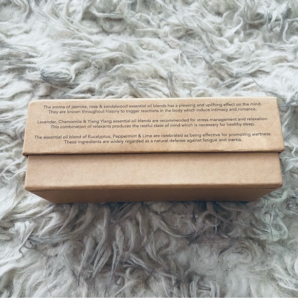 Jus D'Amour Organic Essential Oil 3 Piece Bath Bomb Trinity Set - Picture 3 of 3